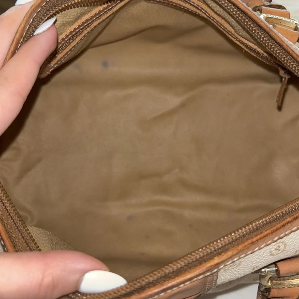 Pollini Handbag in Cream and Tan - Picture 9 of 11